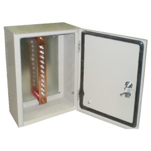 Ящик ГЗШ 400х310х220, IP54, 30х4, 10М8, 380А